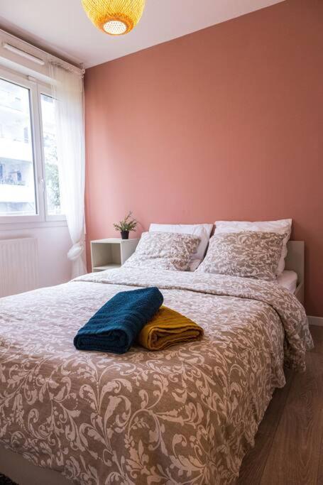 2 Bedrooms- 20' Paris - 25' Disneyland - Wifi Villiers sur Marne Bagian luar foto